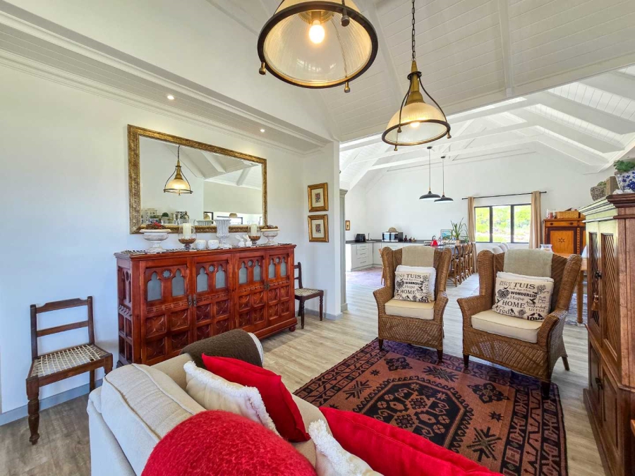 2 Bedroom Property for Sale in Stilbaai Oos Western Cape